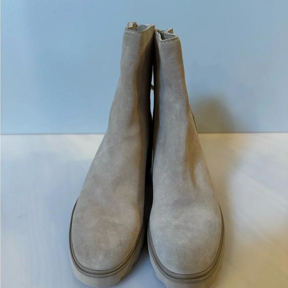 New Dolce Vita Women's Martey H2o Fashion Boot 8.5, Taupe Suede H2o - Picture 3 of 8